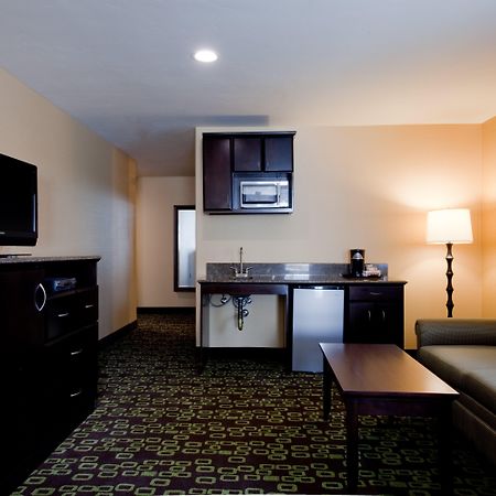 Holiday Inn Express Hotel & Suites Woodland Hills By Ihg Los Angeles Exteriör bild
