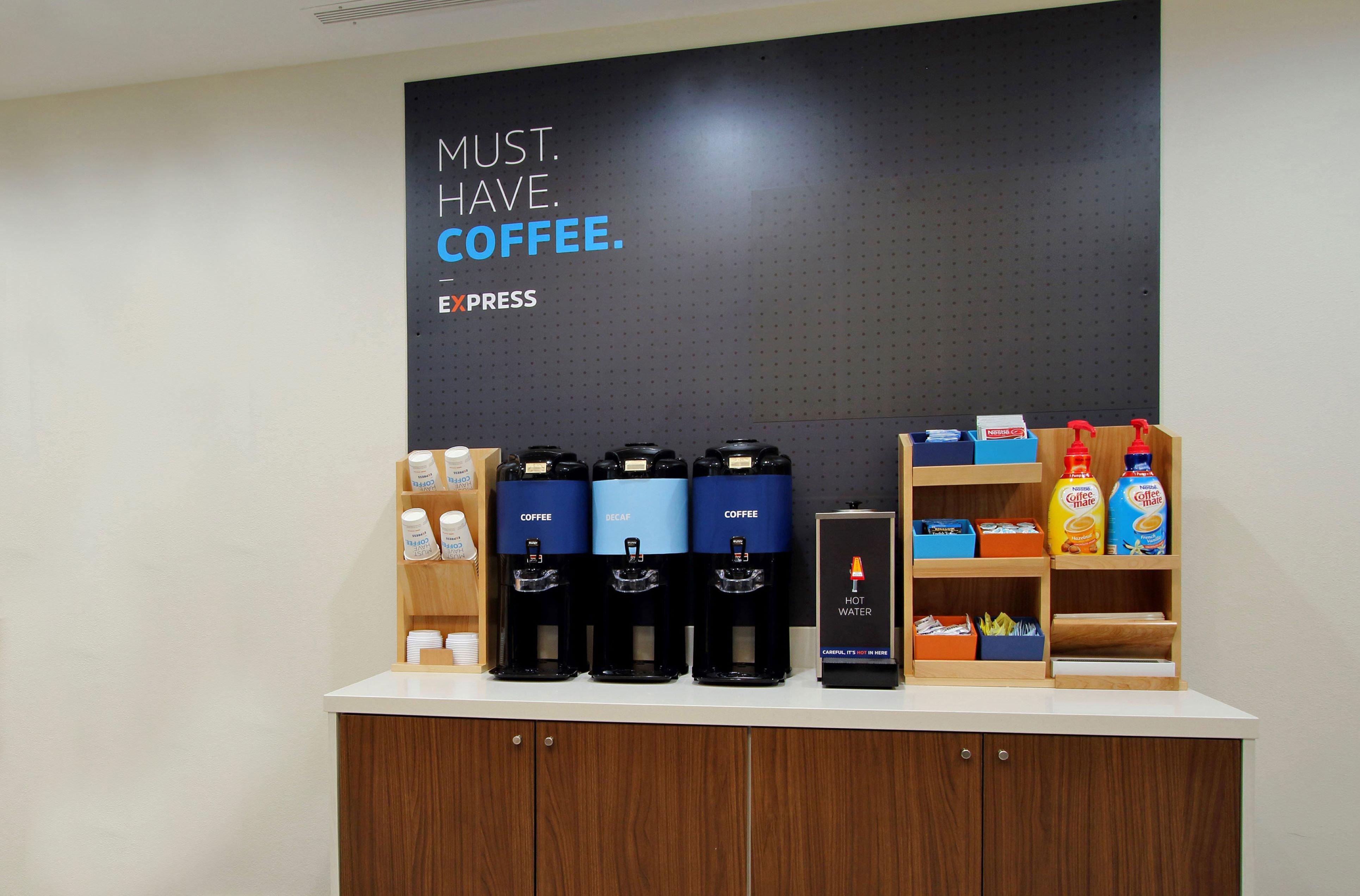 Holiday Inn Express Hotel & Suites Woodland Hills By Ihg Los Angeles Exteriör bild