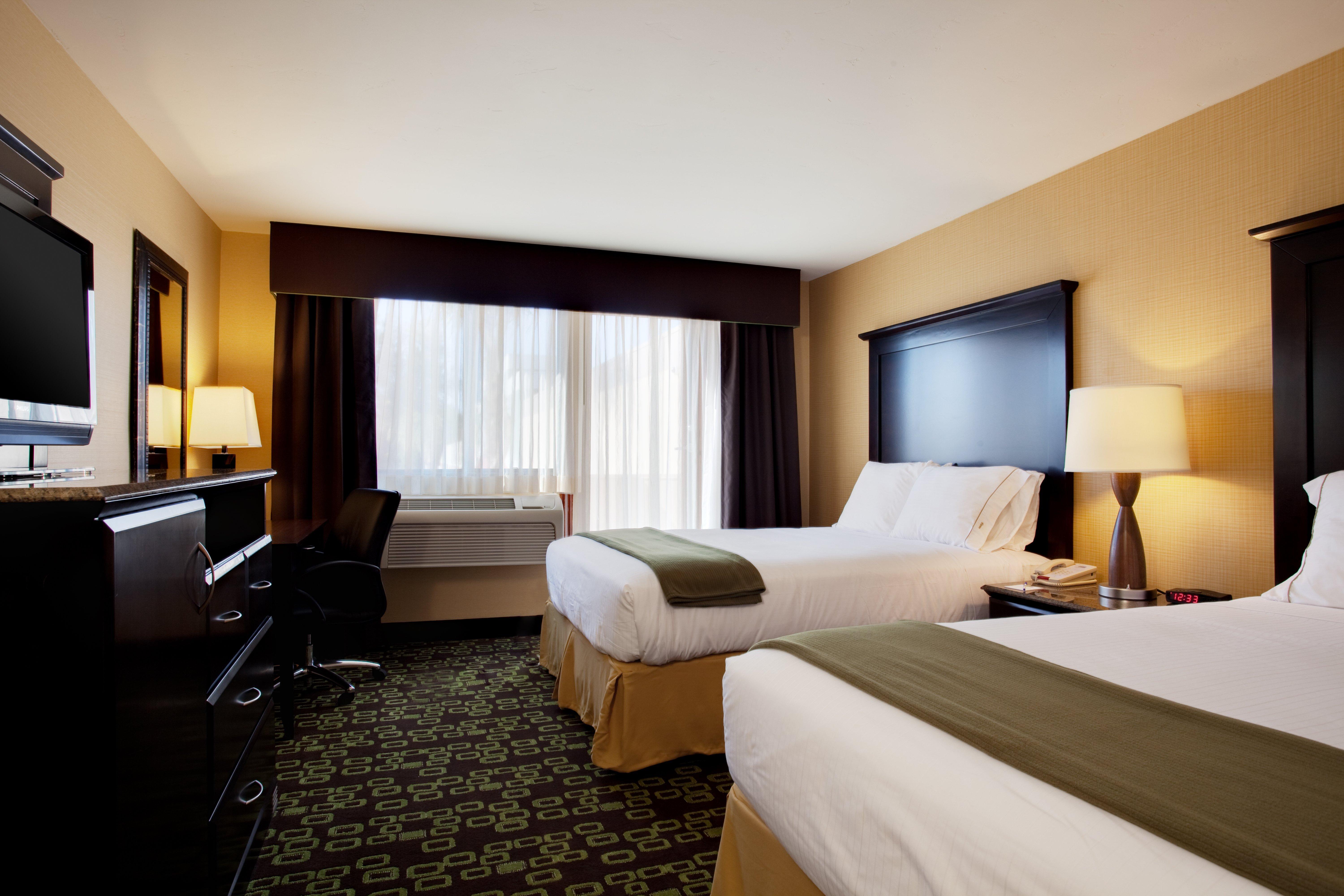 Holiday Inn Express Hotel & Suites Woodland Hills By Ihg Los Angeles Exteriör bild